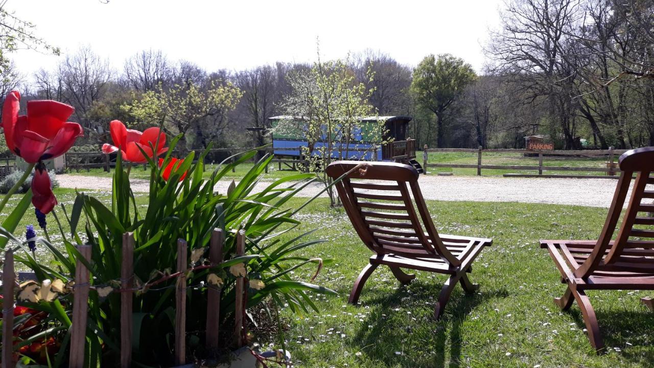 Roulotte Fleur Des Champs Villa Sigalens Luaran gambar