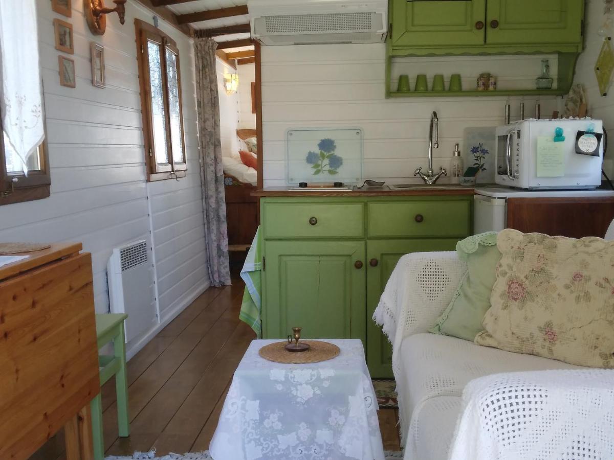 Roulotte Fleur Des Champs Villa Sigalens Luaran gambar